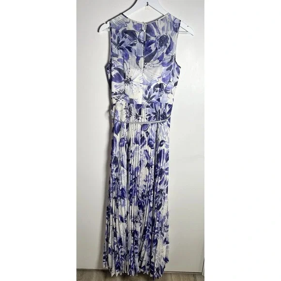 pleated floral chiffon maxi dress eliza j Eliza J Sleeveless Pleated Chiffon Maxi Dress Gown 8 Blue & White Floral Formal Maxi